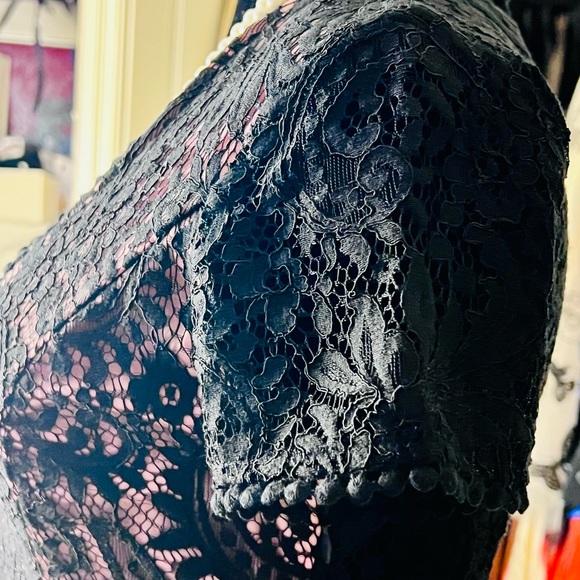FOREVER 21 Black Lace Mini Dress Size M with Light Pink Fabric Lining, NWOT - Picture 5 of 17